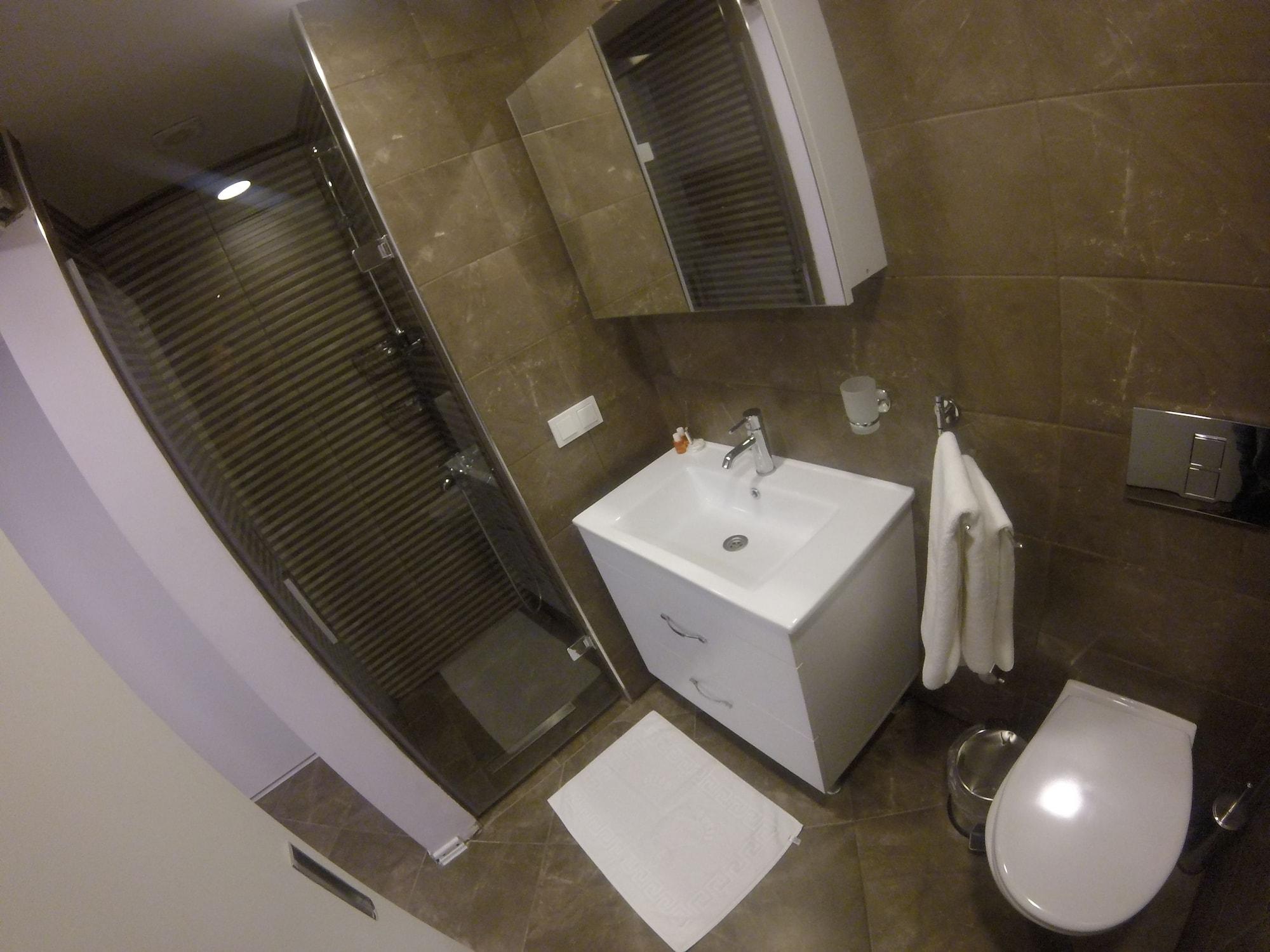 Ucar Royal Hotel Ve Konferans Salonu Шиле Экстерьер фото