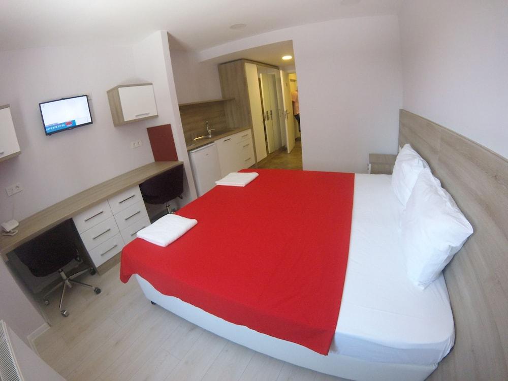 Ucar Royal Hotel Ve Konferans Salonu Шиле Экстерьер фото